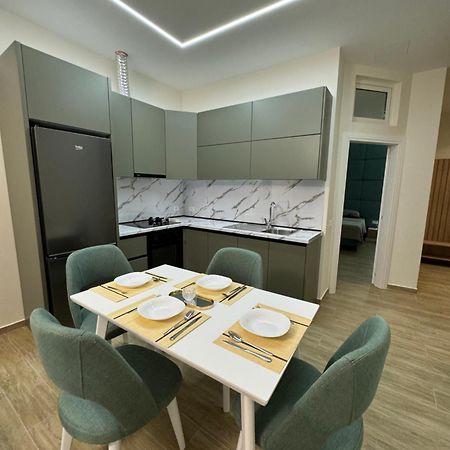 Isla'S Luxurious Seaside Apartments Durrës Exteriör bild