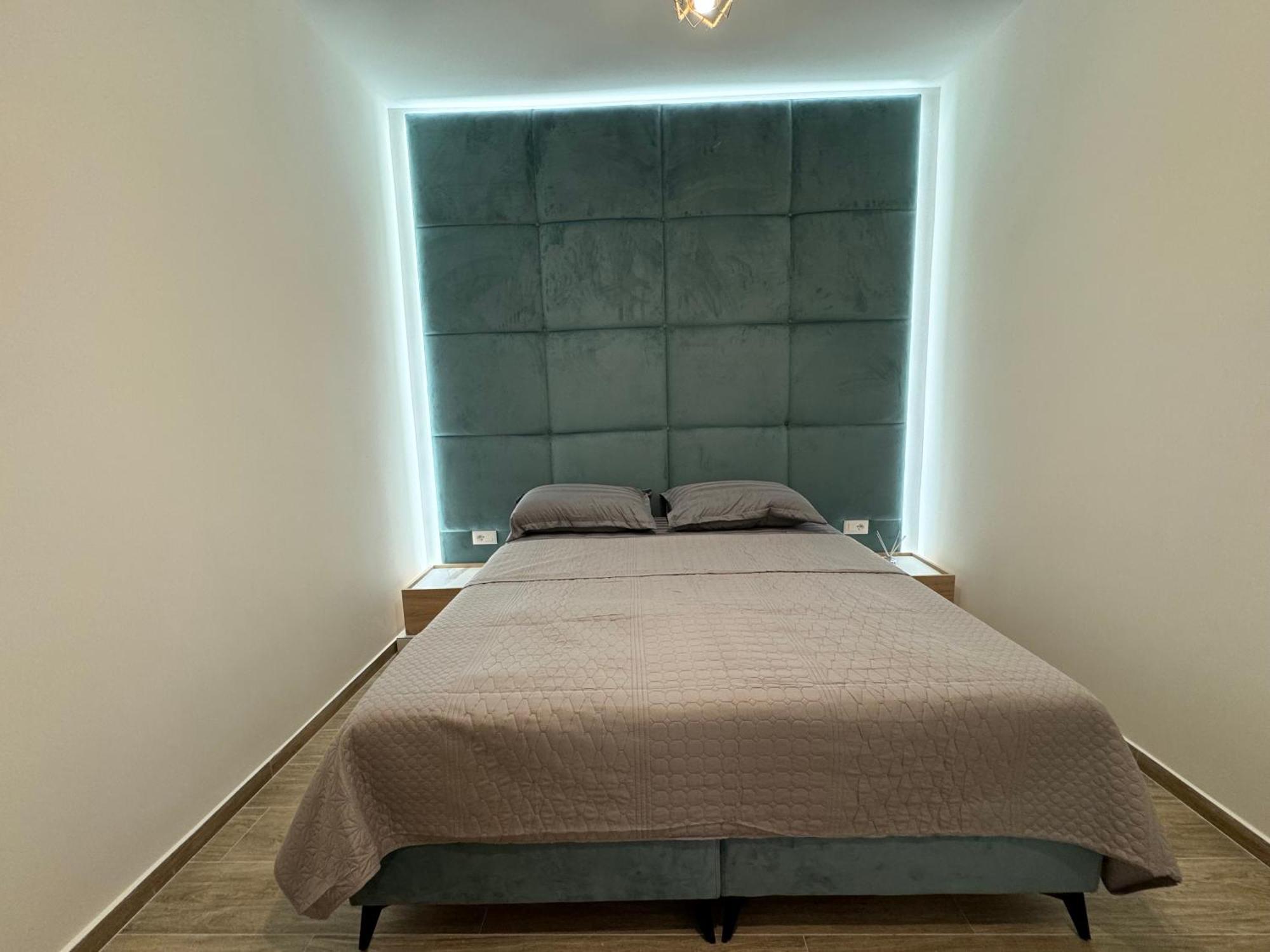 Isla'S Luxurious Seaside Apartments Durrës Exteriör bild